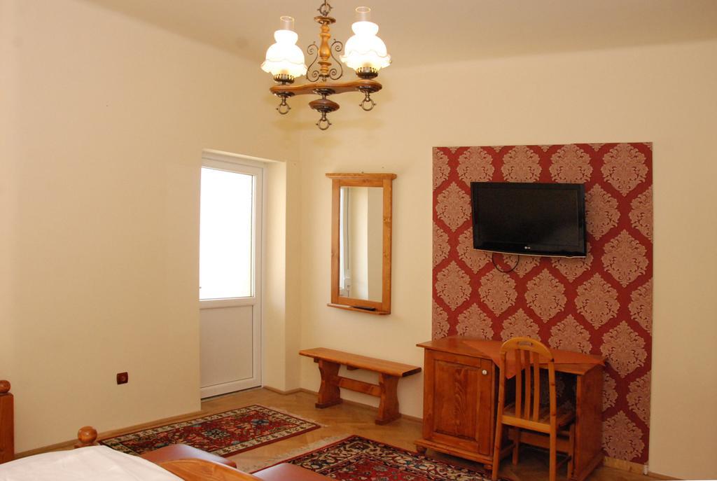 Vila Nicoleta Hotel Sibiu Exterior photo